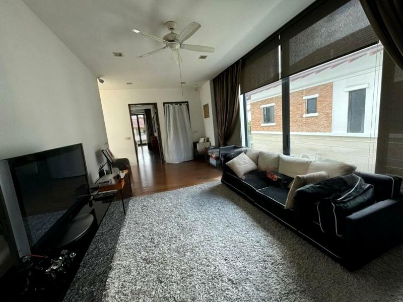6 Bed Bungalow (Landed) for Sale in  Binjai Park - Image 2